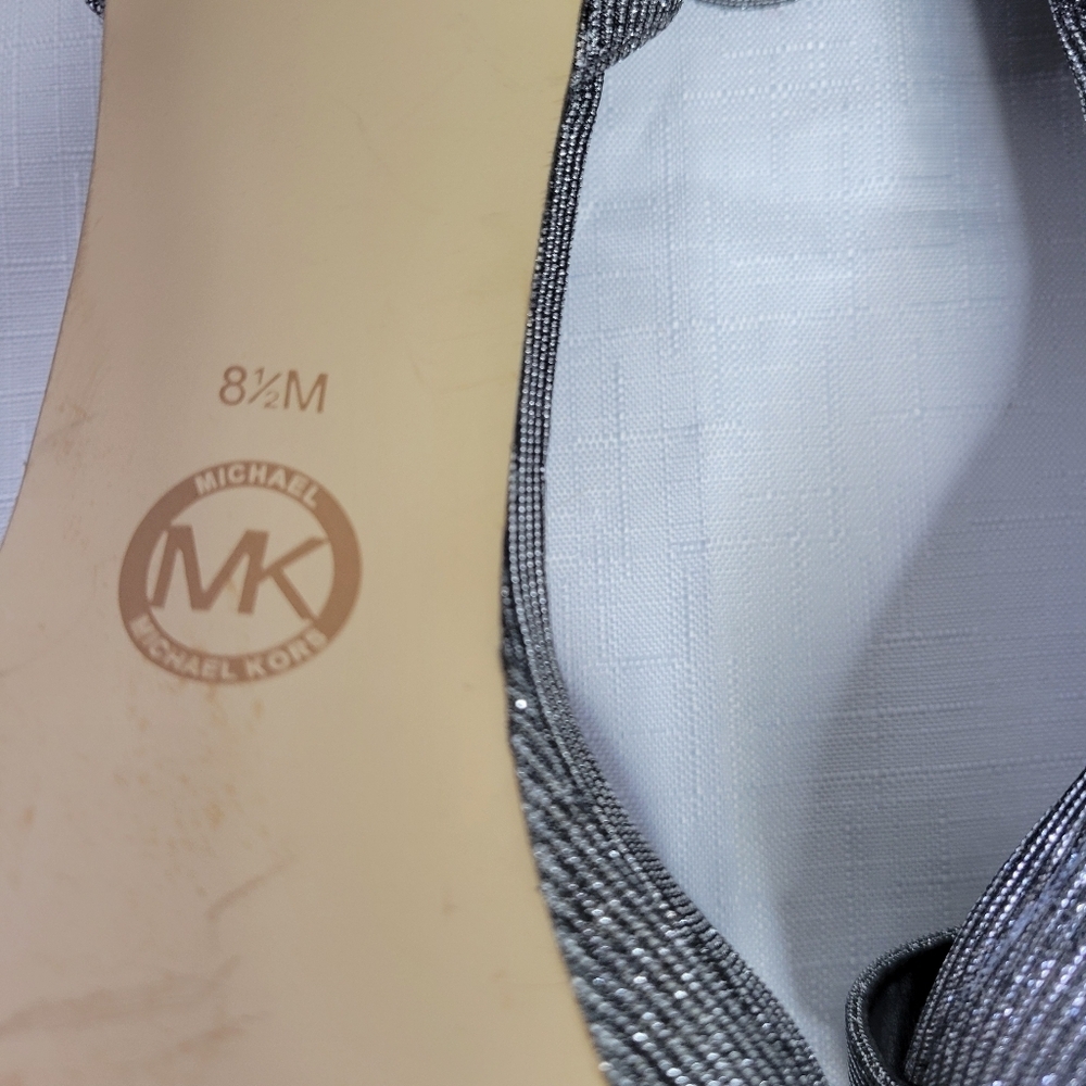 Michael Kors Glittering Silver Heels Size 8.5 - Picture 9 of 11